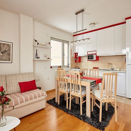 Luxury Apartment Near City Center 스코페 외부 사진